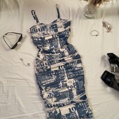 Стильна сукня на бретелях