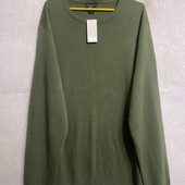 Новый мужской свитер отличного качества