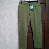 Новые брендовые коттоновые мужские брюки чиносы р.34.