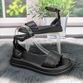 Босоніжки жіночі Carti чорні шкіряні на низькому ходу