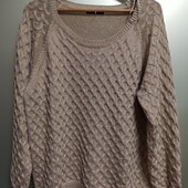 Кофта нарядная с блестящей ниткой.