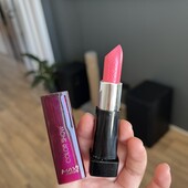 Помада тестер у яскраво-рожевому кольорі