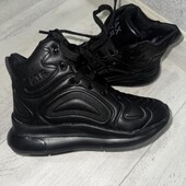 Зимові кросівки