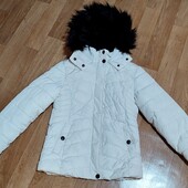 Куртка для дівчинки гарненька