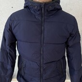 Новий завіз Тепла куртка у відмінному стані дивіться заміри
