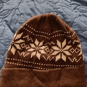 Нова тепла шапка унісекс, розмір приблизно 56-60