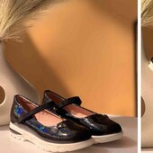 Стильні фірмові туфлі під любий образ 35 р