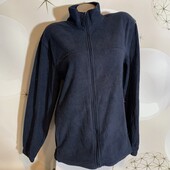 Флисовая кофта на молнии размер м, состояние хорошее