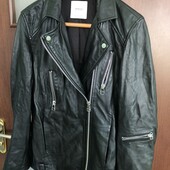 Шкіряна куртка розмір М