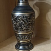 Вінтажна бронзова ваза