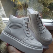 Черевики жіночі, якість відмінна