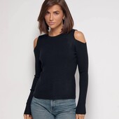 Кофточки з вирізом на плечах