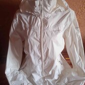 Фірмова спортивна вітровка на блискавці,розмір М,але дивіться заміри