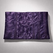 Красива наволочка з бархатними вставками