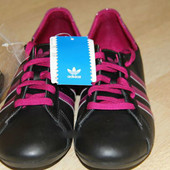 Кроссовки Adidas. Оригинал, из натуральной кожи, 41 р. Комфортные.