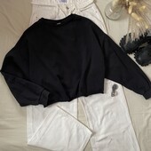 Стильний чорний світшот на легкому флісі у розмірі 18