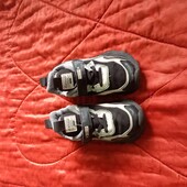 Чудові кросівки