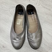 Мʼягесенькі натуральні шкіряні балетки, розмір 42, стелька 26,5см.