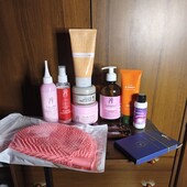 Лот доглядової косметики за тілом,волоссям і обличчям