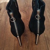 Замшеві сапожки на весну розмір 36