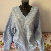 Мʼякий та теплий светр, блакитного кольору