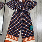 Розпродаж магазину! Дуже гарний комбінезон прикольний принт є кармани