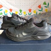 Кроссовки.р.р.37.5.стелька 23.5 см.в хорошем состоянии.Оригинал!