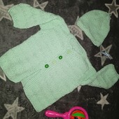 Нежный комплект кофточка + шапочка 6-9 месяцев