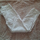 Джинси білі. нові. Італія