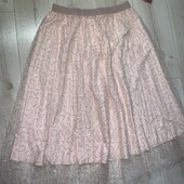 У новому стані блискуча спідниця.Розмір Л-ХЛ.