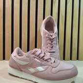 Жіночі кросівки 37 розмір 23.5 см