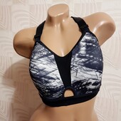 Чудовий спортивний бюстгальтер-топ від George 38С(85С)