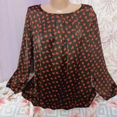 Шикарна нова Блуза в сердечки. . Річ Обг 108 нова!