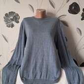 Светир р50 /52 гарний стан