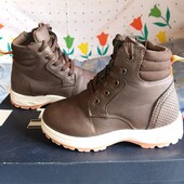 Ботинки.р.р.31.стелька 19 см.в хорошем состоянии.Оригинал!