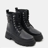 Демі черевики зі штучної шкіри!