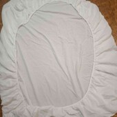 Фірмова простинька на ризинці,заміри 135/200/28