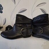 Жіночі чоботи р39 гарний стан розпродажа