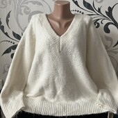 Теплий пуловер, р.14 в гарному стані