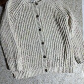 Брендовий на ґудзиках р-р 18