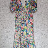 Очень красивое платье р-р 16