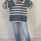 Крутезна фірмова кофтинка розмір 48-52