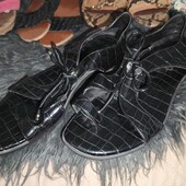 Pedro, 26см крупі босоніжки