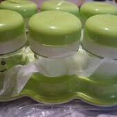 набір контейнерів для дитячого харчування Baby Bullet.