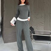 Стильні жіночі костюми. Розміри 42-48