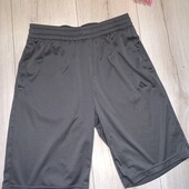 Відмінний стан.Фірмові шорти на 13-14років.
