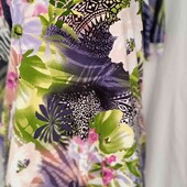 футболка,класна ,Турція харашо тягнеться