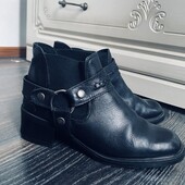 Ботильонв-казаки Нат .кожа 38р.