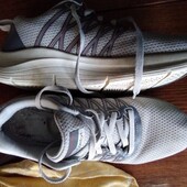 Чудові кросси унісекс текстиль , Skechers. Розмір 39-40