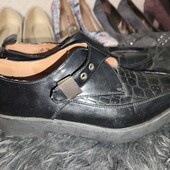 H&m 41p закриті туфлі з регулюванням повноти
